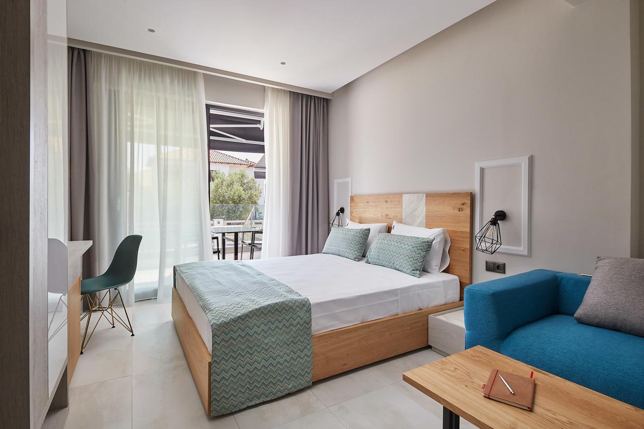 Albatros Suites Vrasná エクステリア 写真